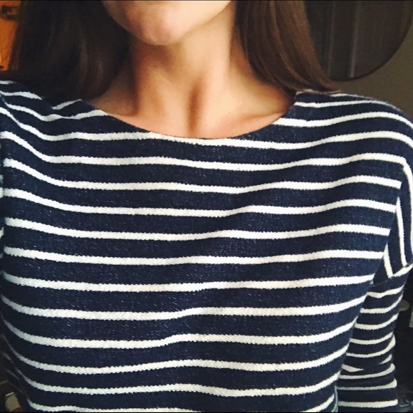 Coldwater Creek Navy Striped Long Sleeve Top - Picture 3 of 10